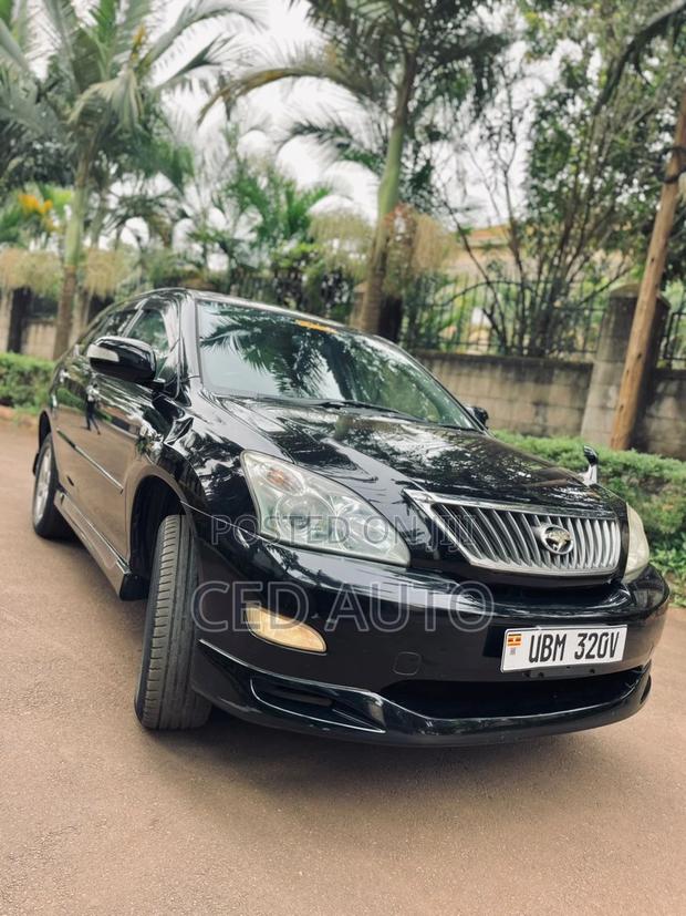 Toyota Harrier 2010 Black