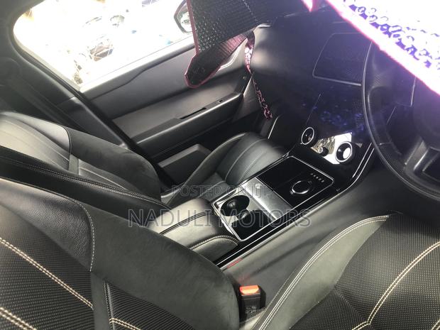 Land Rover Range Rover Velar 2018 Green