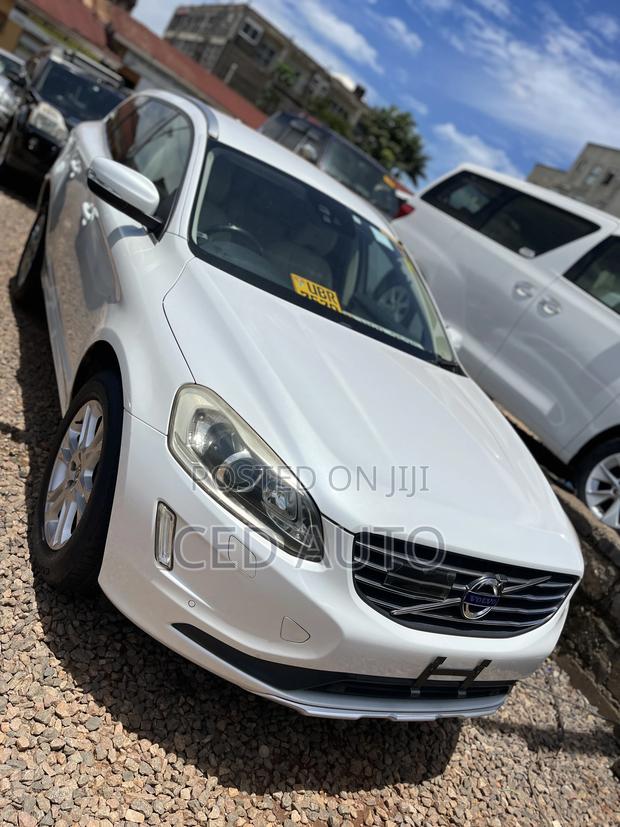 Volvo XC60 2015 White