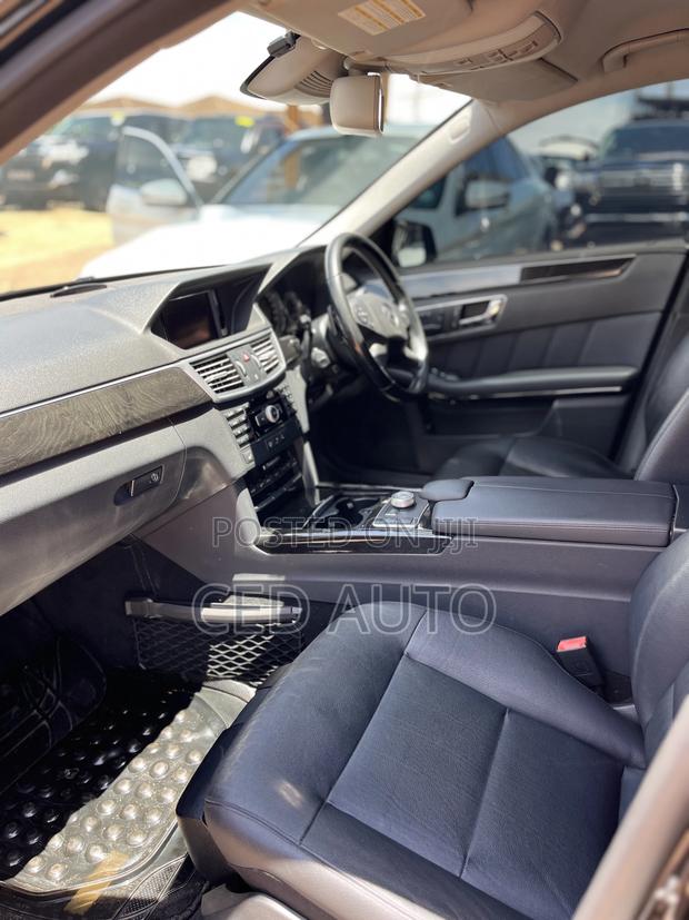 Mercedes-Benz E300 2010 Black