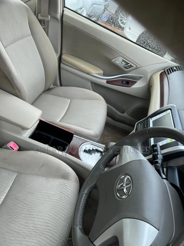 Toyota Premio 2012 Gray