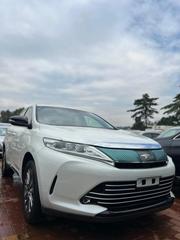 Toyota Harrier 2.0 2017 White for sale