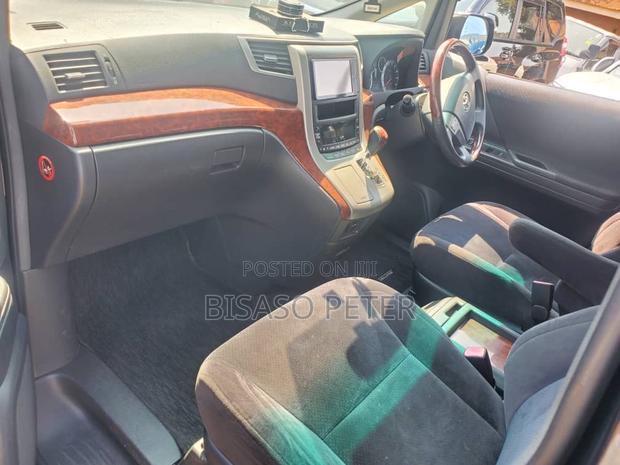 Toyota Vellfire 2013 Black