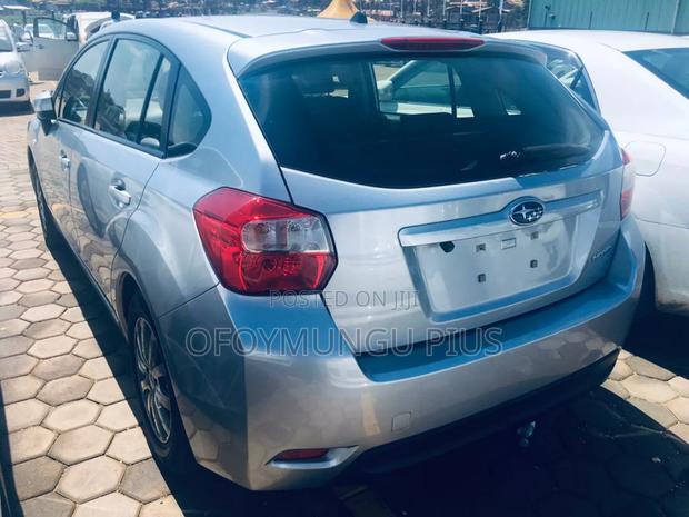 Subaru Impreza 2.0i Limited PZEV 4dr Hatchback AWD (2.0L 4cyl CVT) 2015