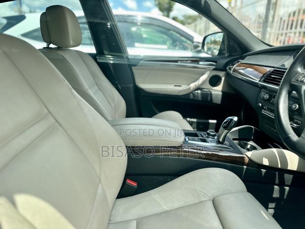 BMW X6 xDrive30d 2011 Blue