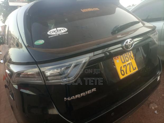 Toyota Harrier 2.4 2012 Black
