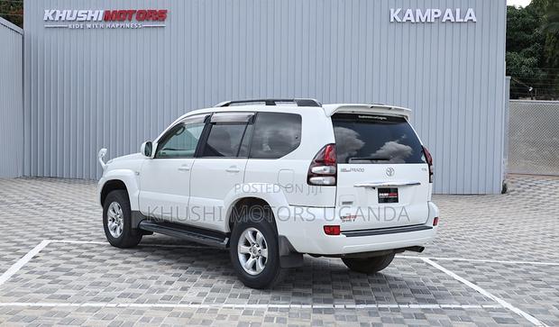 Toyota Land Cruiser Prado 2009 Pearl