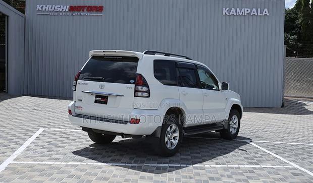 Toyota Land Cruiser Prado 2009 Pearl