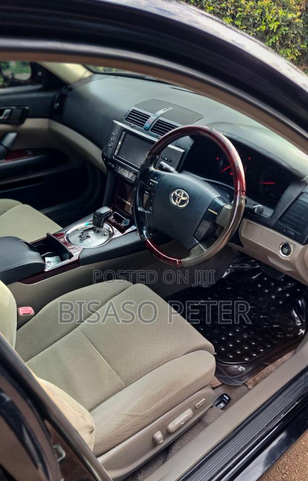 Toyota Mark X 2.5 AWD 2008 Black