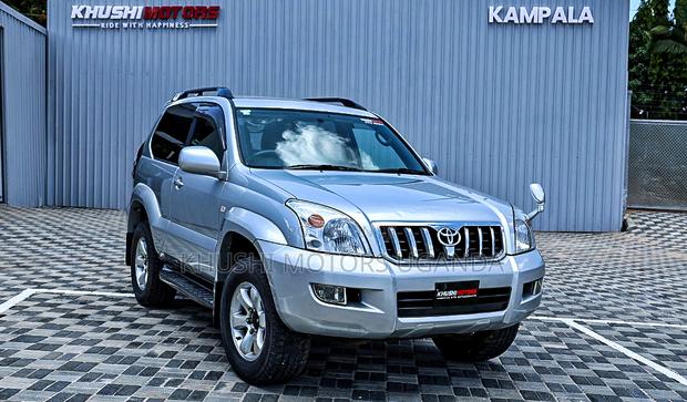 Toyota Land Cruiser Prado 2009 Silver
