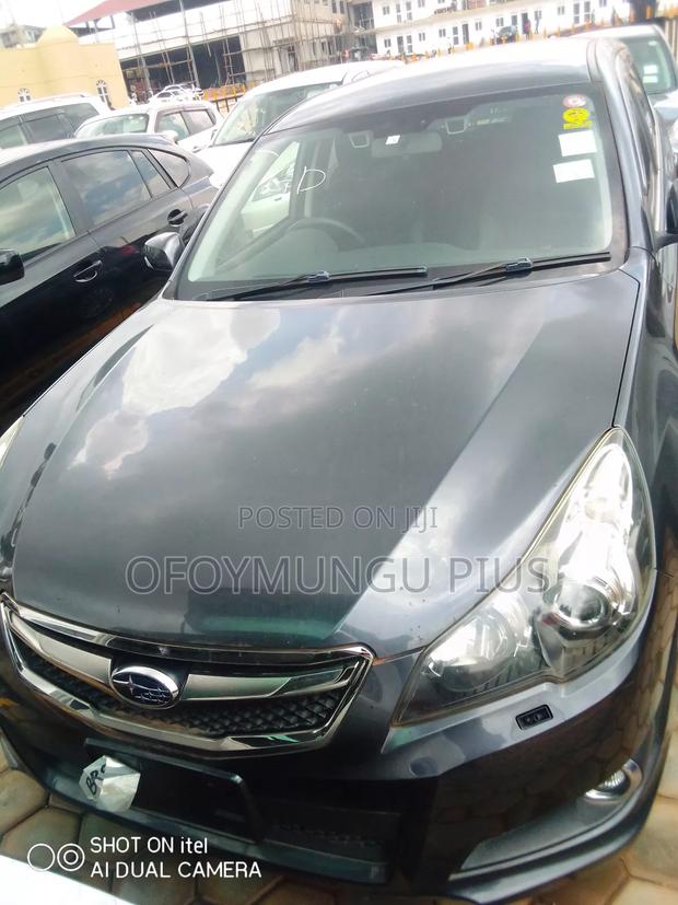 Subaru Outback 2012 Black