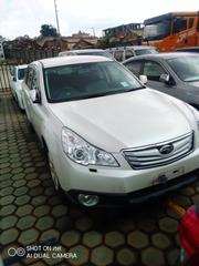 Subaru Outback 2012 Off white for sale