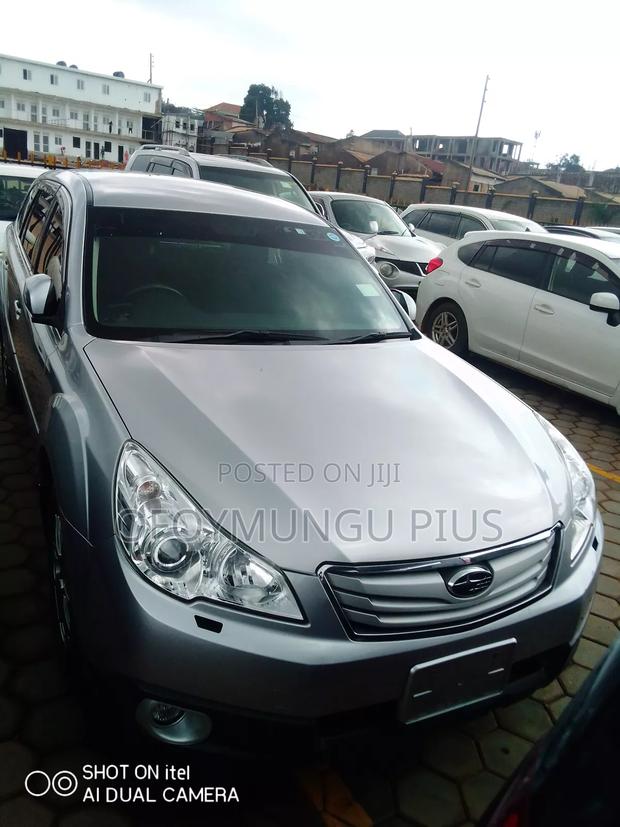 Subaru Outback 2012 Silver