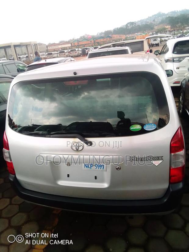 Toyota Probox 2015 Silver