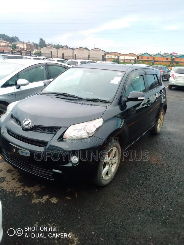 Toyota IST 2011 Black