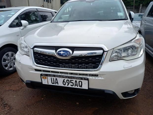 Subaru Forester 2.0XT Premium AWD 2016 White