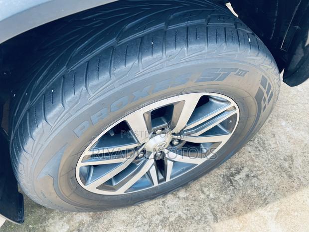 Toyota Fortuner 2016 Silver