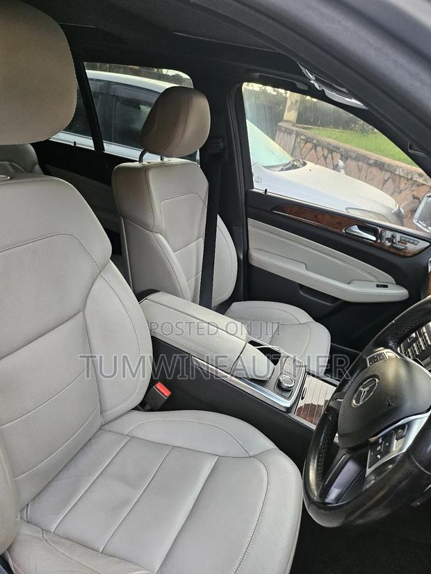 Mercedes-Benz M Class 2015 Beige