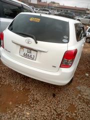 Toyota Corolla Fielder 2009 White for sale