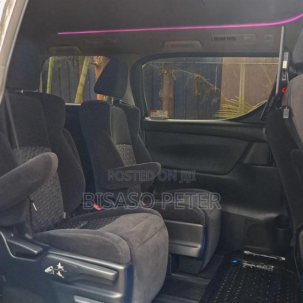 Toyota Alphard 2.5 Petrol FWD 2016 Gray