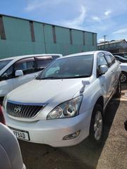 Toyota Harrier 2011 White for sale