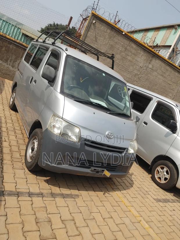 Toyota TownAce 2011 Silver