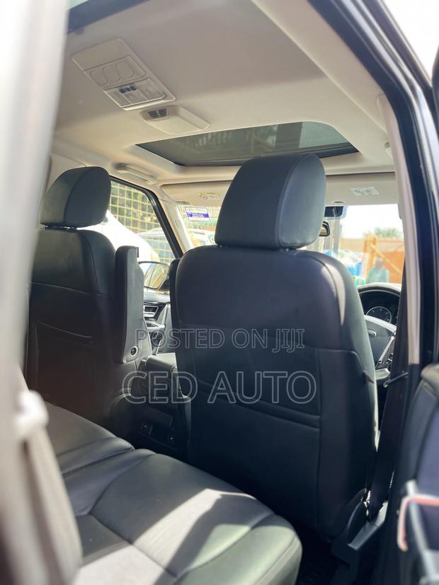 Land Rover Discovery 2015 Black