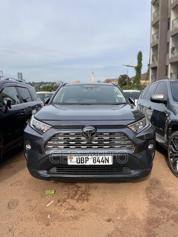 Toyota RAV4 Hybrid 2021 Gray