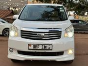 Toyota Noah 2.0 143hp AWD (8 Seater) 2011 White for sale