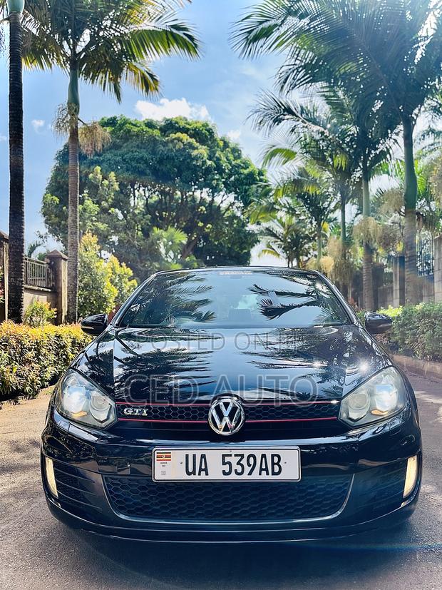 Volkswagen Golf GTI 2012 Black