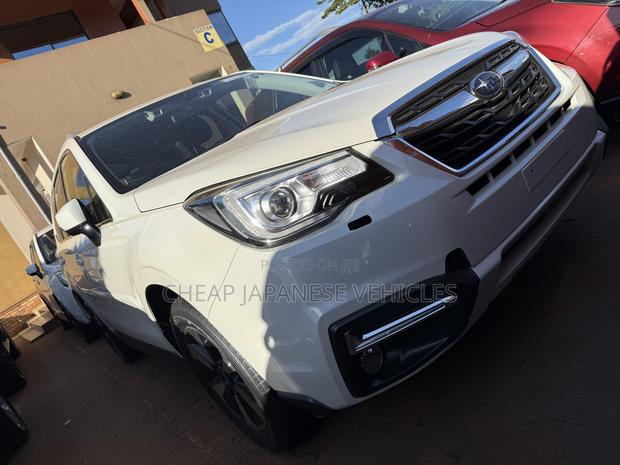 Subaru Forester 2017 White