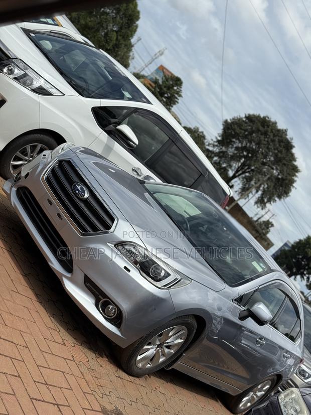 Subaru Legacy 2.5i Premium AWD 2017 Silver
