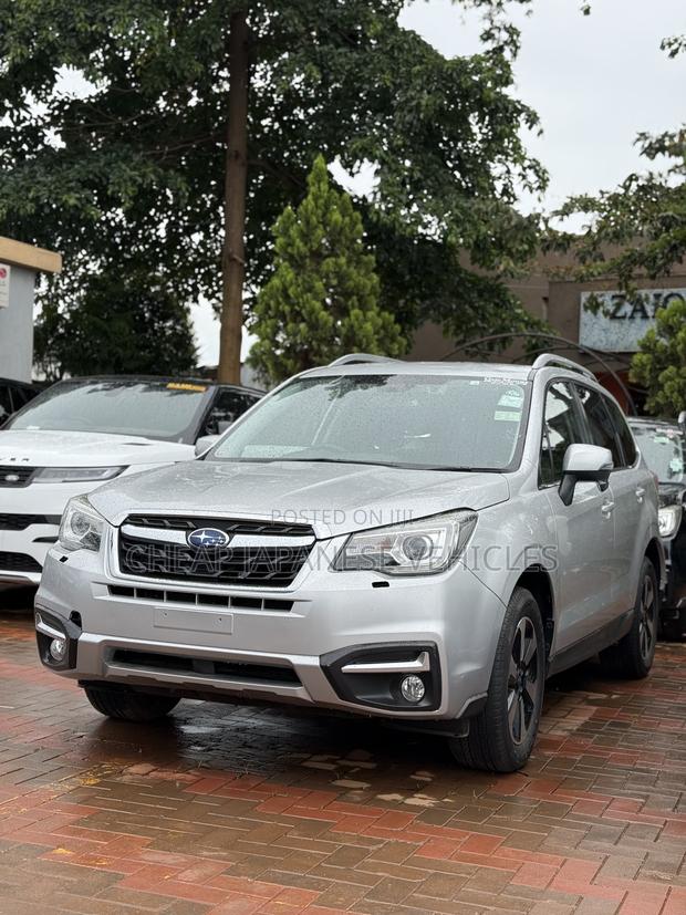 Subaru Forester 2017 Silver
