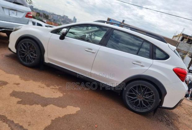 Subaru XV Sport Package 2015 White