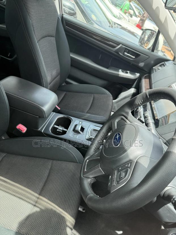 Subaru Legacy 2.5i Premium AWD 2017 Pearl