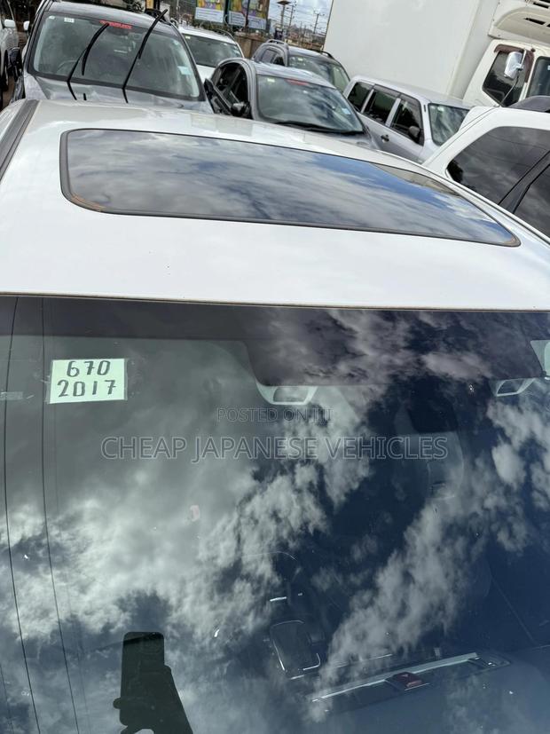 Subaru Legacy 2.5i Sport AWD 2017 White