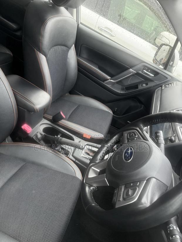 Subaru Forester 2017 Silver