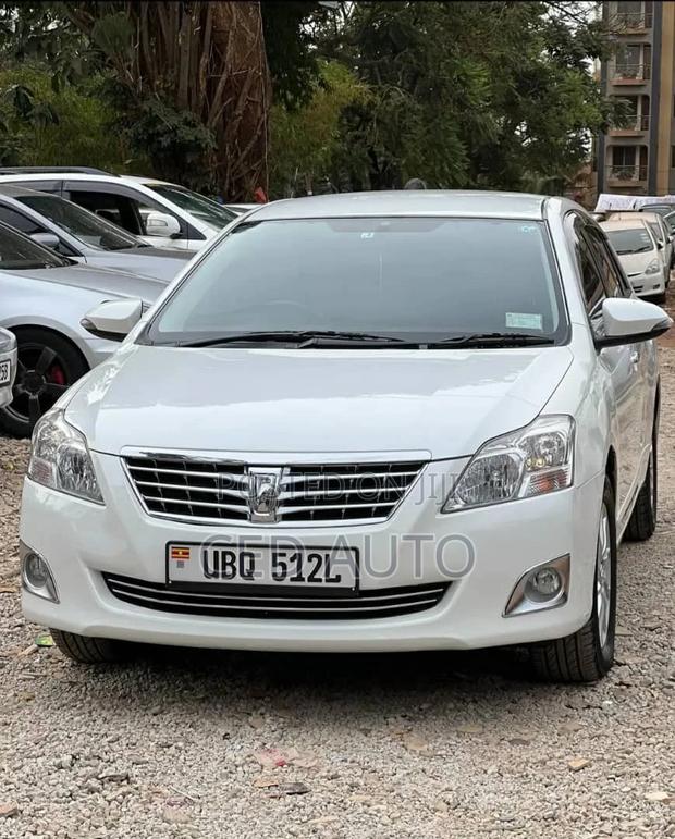 Toyota Premio 2015 White