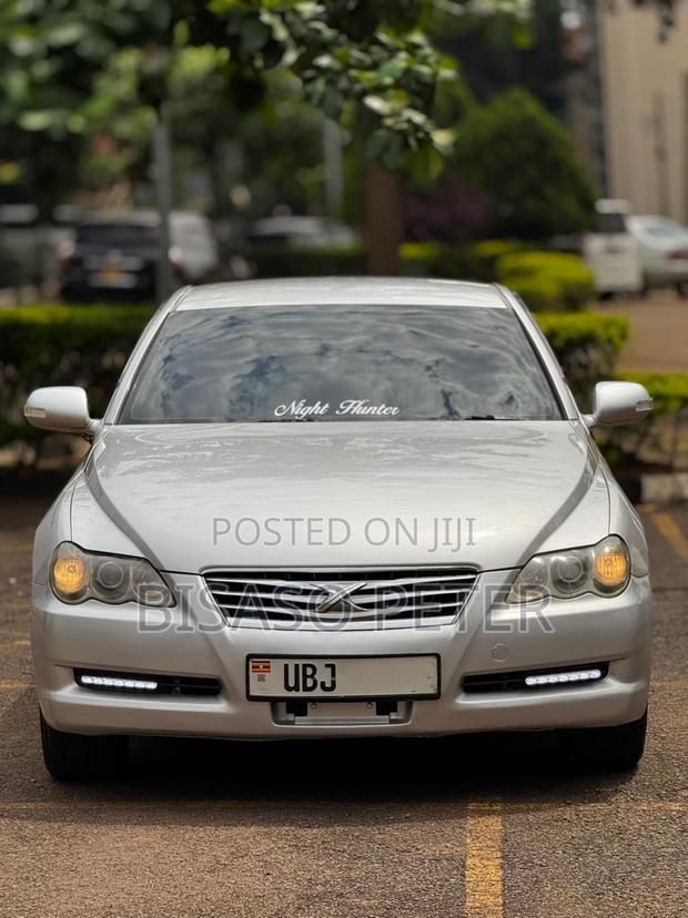 Toyota Mark X 2.5 AWD 2008 Silver