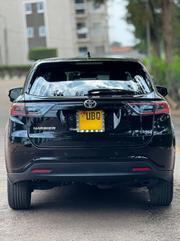 Toyota Harrier 2.0 2015 Black for sale