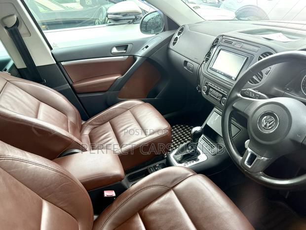 Volkswagen Tiguan 2014 Brown