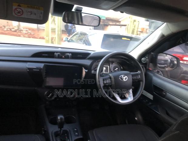 Toyota Hilux 2018