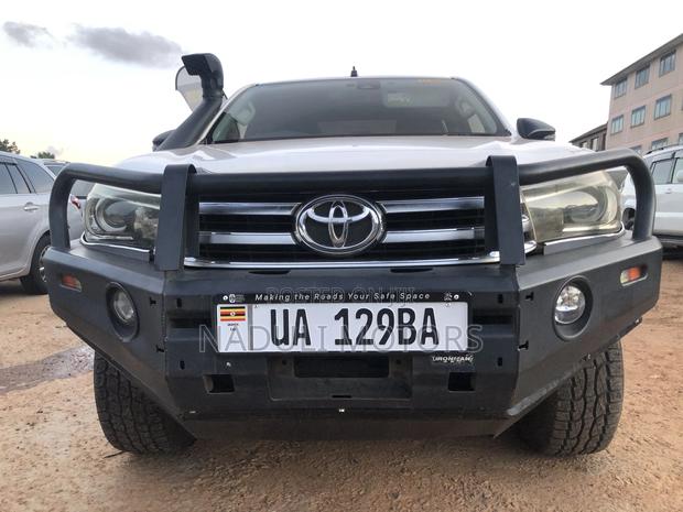 Toyota Hilux 2018