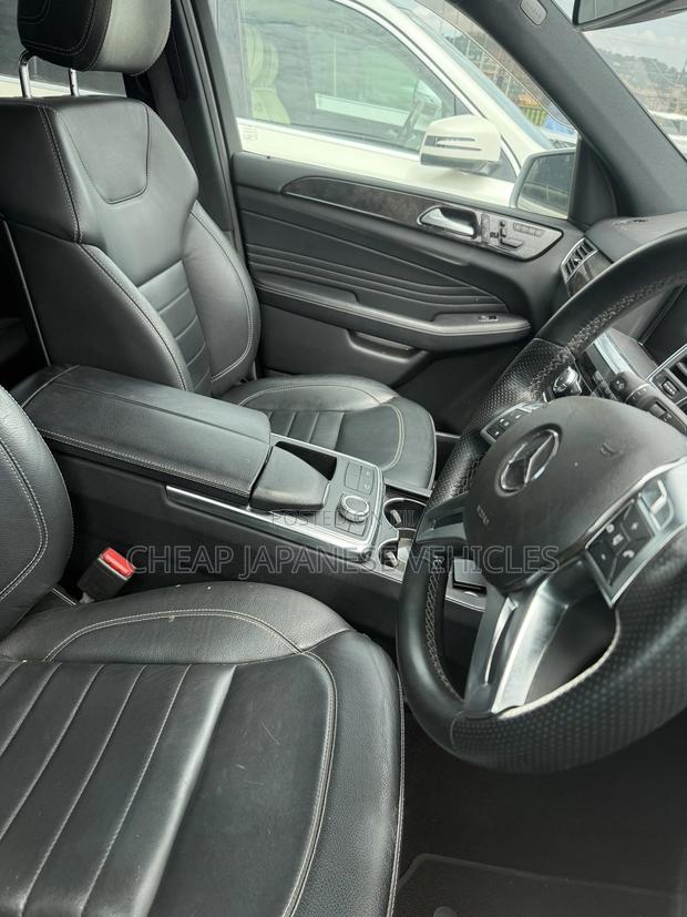 Mercedes-Benz M Class 2014 Silver