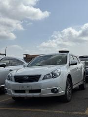 Subaru Outback 2.5i Premium PZEV 2012 White for sale