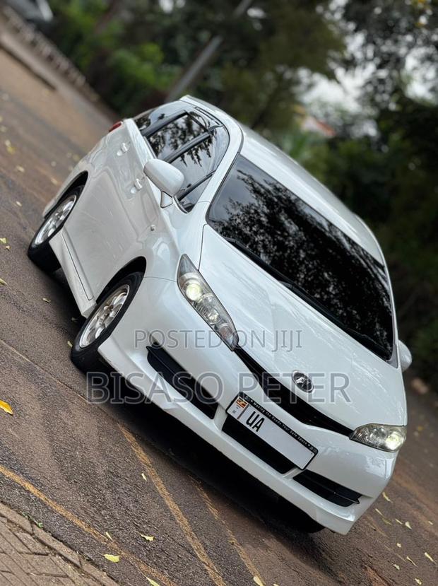 Toyota Wish 2012 White