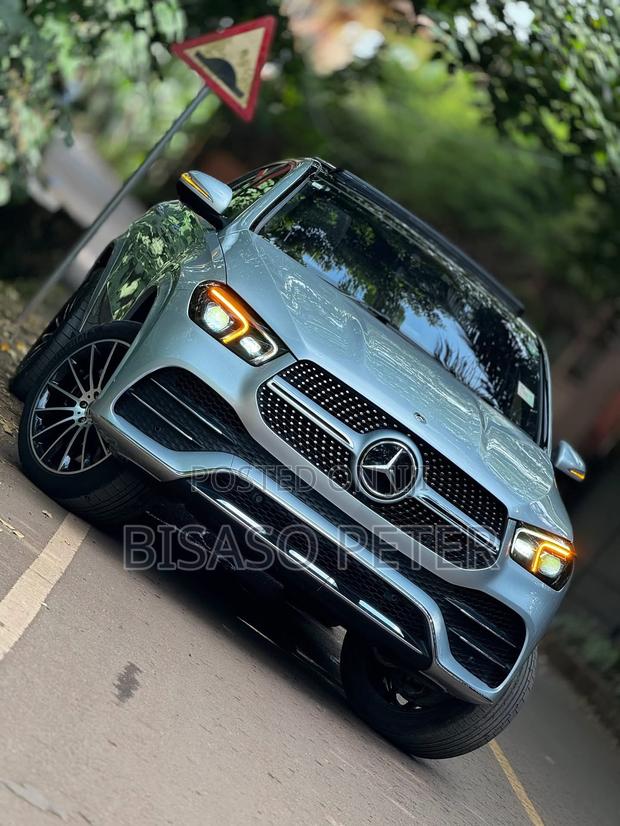 Mercedes-Benz GLE-Class GLE 400d 4MATIC 2021 Silver