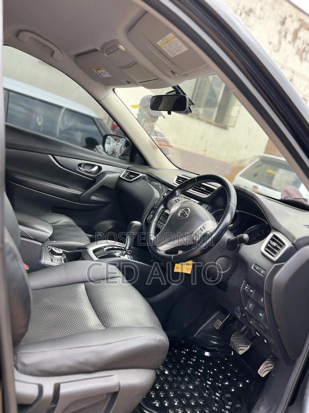Nissan X-Trail 2016 Black