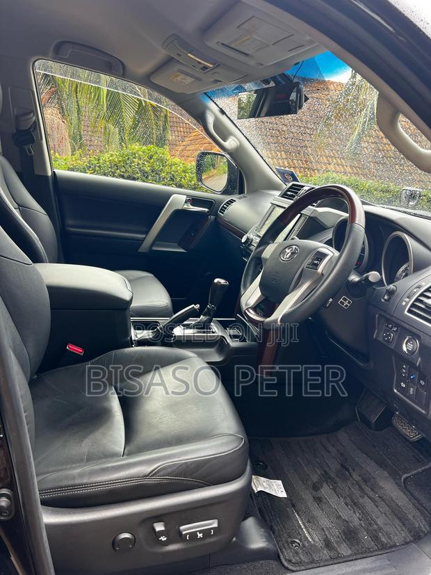 Toyota Land Cruiser Prado 2.8 D-4D 2016 Black