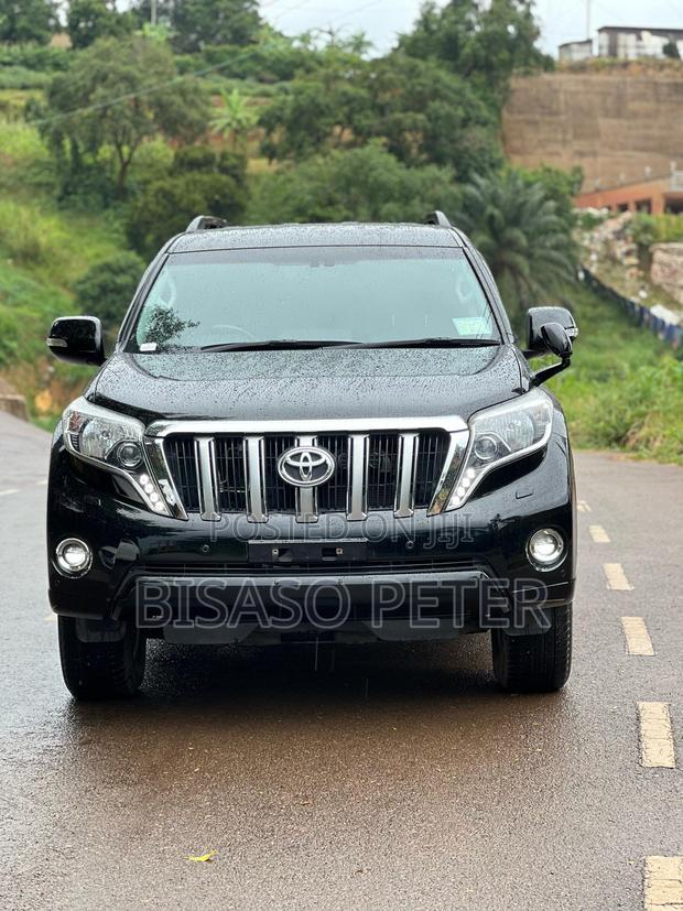 Toyota Land Cruiser Prado 2.8 D-4D 2016 Black